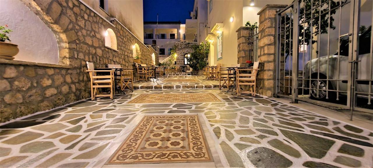 Kastro Hotel Spétses Eksteriør bilde