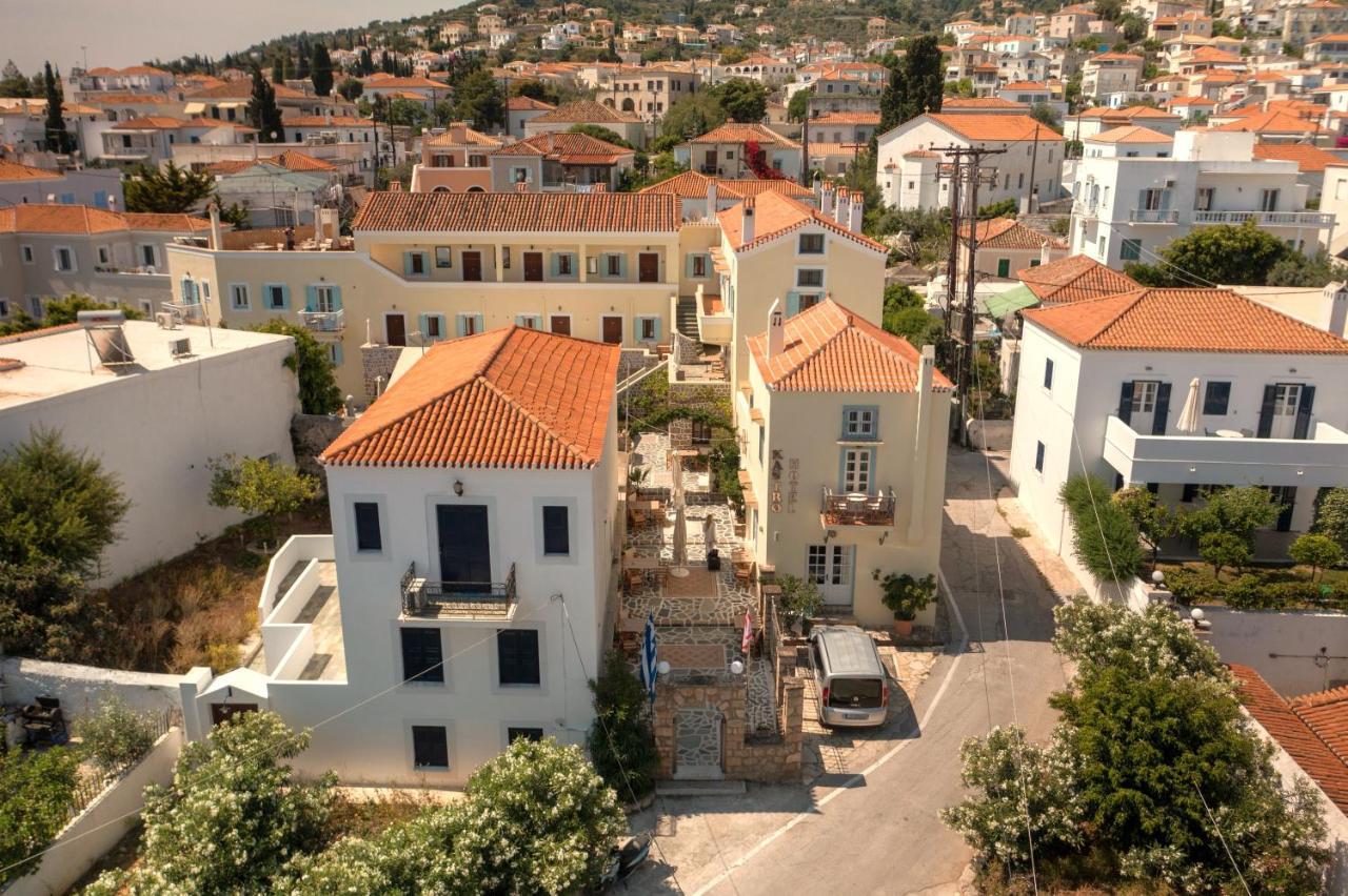 Kastro Hotel Spétses Eksteriør bilde