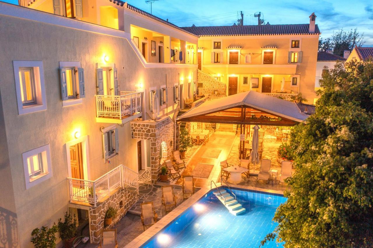 Kastro Hotel Spétses Eksteriør bilde