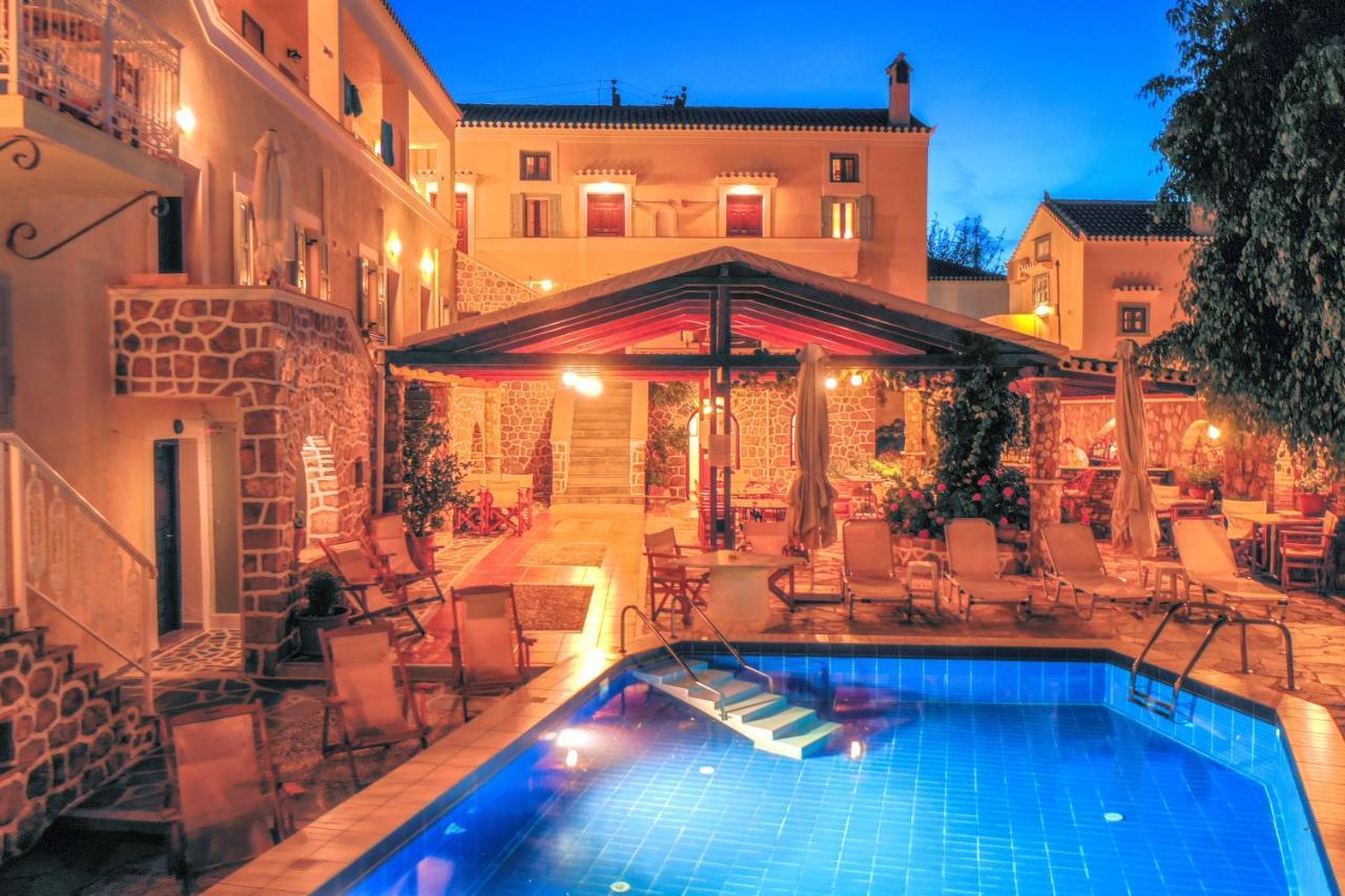 Kastro Hotel Spétses Eksteriør bilde