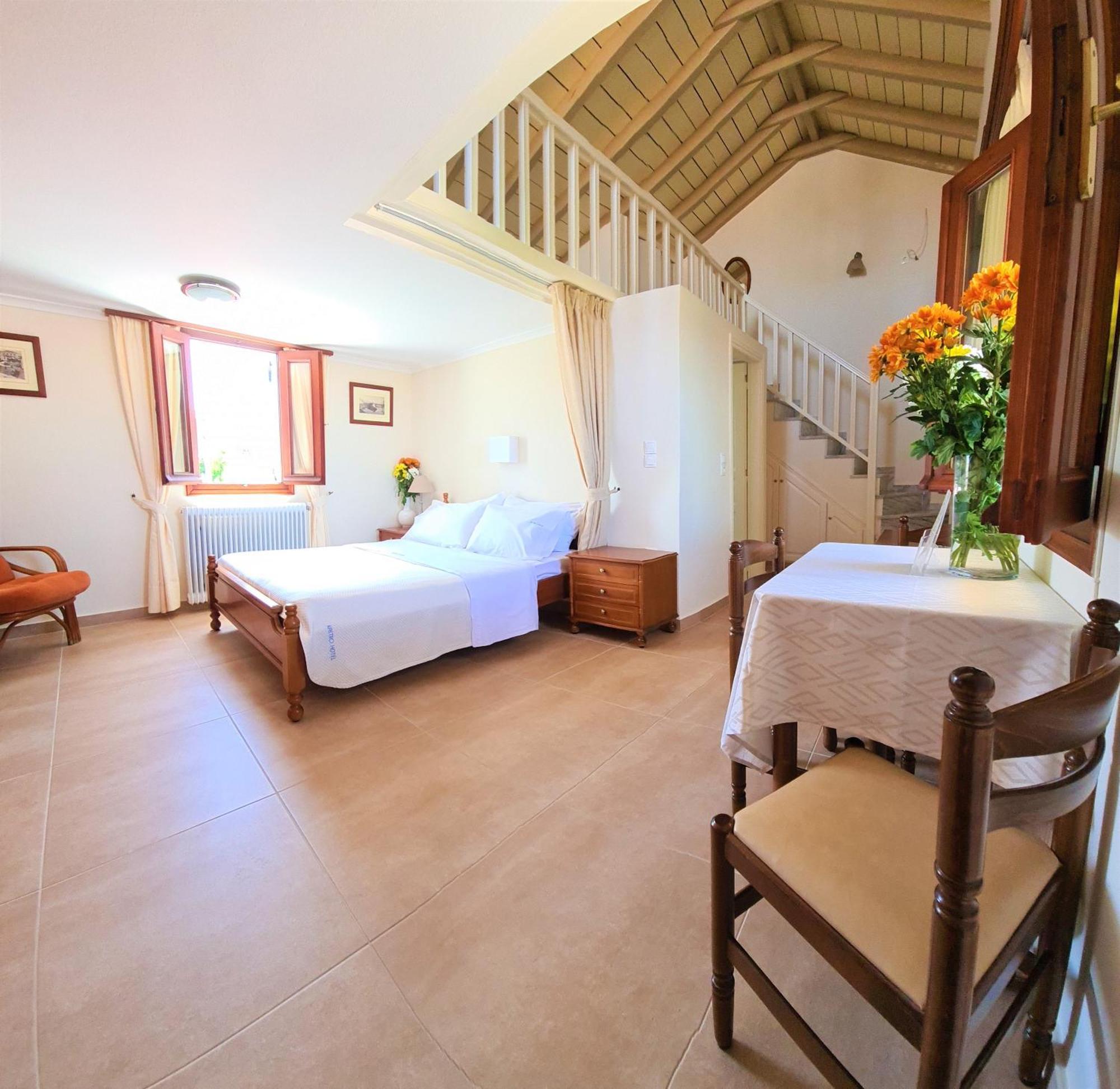 Kastro Hotel Spétses Rom bilde